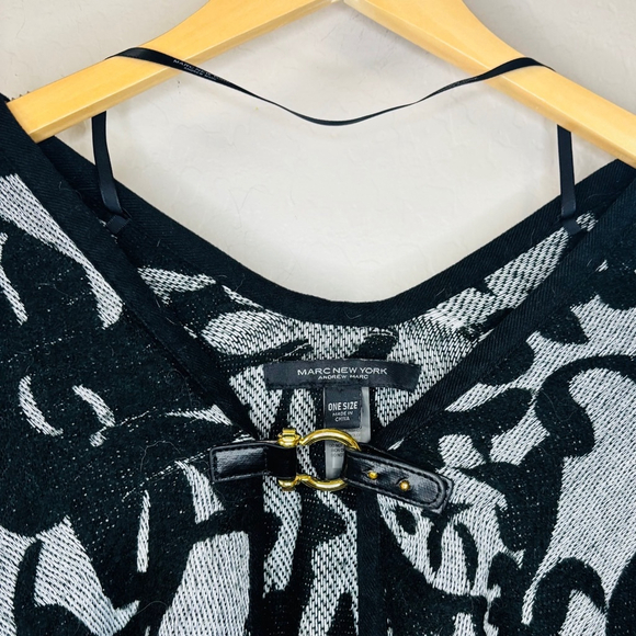 Women's Marc New York cape, One Size, Black and Grey‎ - Picture 2 of 7